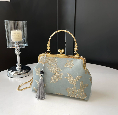 Dié Yùn · Oriental Elegance Metal-Frame Clutch Bag
